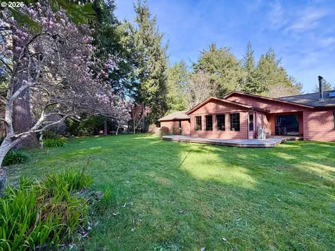 780 Michigan Avenue Bandon OR 97411