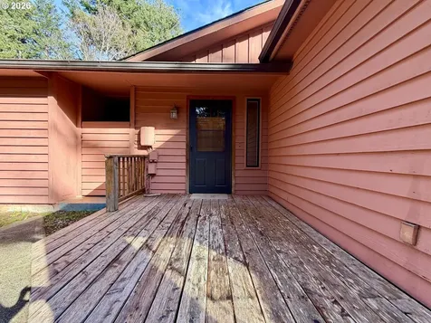 780 Michigan Avenue Bandon OR 97411