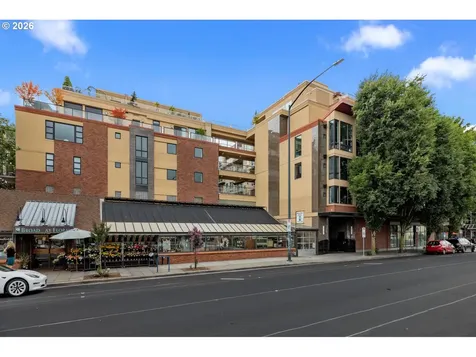 1620 NE Broadway Street Portland OR 97232