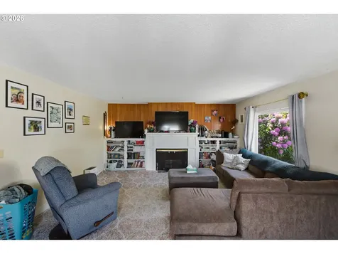 846 S 11th Street Coos Bay OR 97420
