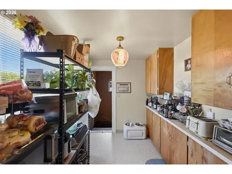 846 S 11th Street Coos Bay OR 97420