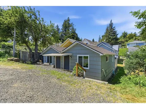 846 S 11th Street Coos Bay OR 97420
