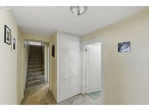 846 S 11th Street Coos Bay OR 97420