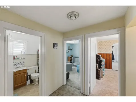 846 S 11th Street Coos Bay OR 97420