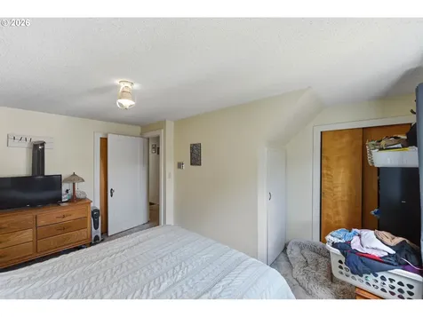846 S 11th Street Coos Bay OR 97420