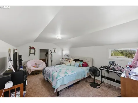 846 S 11th Street Coos Bay OR 97420