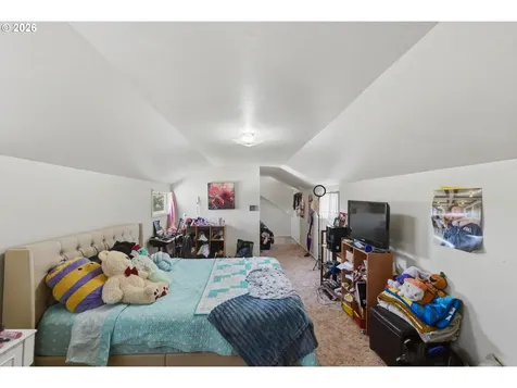 846 S 11th Street Coos Bay OR 97420