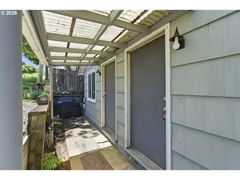 846 S 11th Street Coos Bay OR 97420