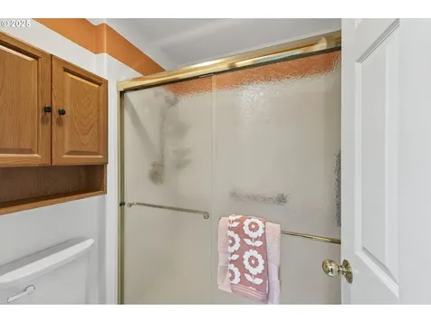 357 SW 30th Court Troutdale OR 97060