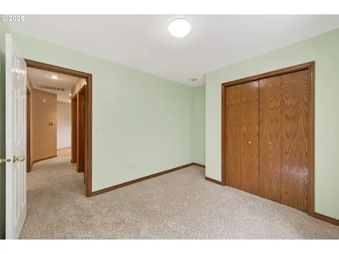 357 SW 30th Court Troutdale OR 97060