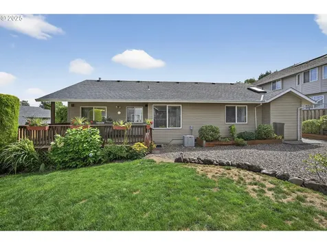 357 SW 30th Court Troutdale OR 97060