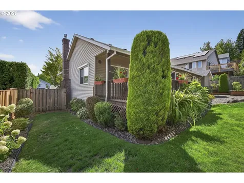 357 SW 30th Court Troutdale OR 97060