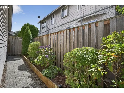 357 SW 30th Court Troutdale OR 97060