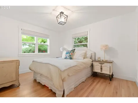 475 Iron Mountain Boulevard Lake Oswego OR 97034