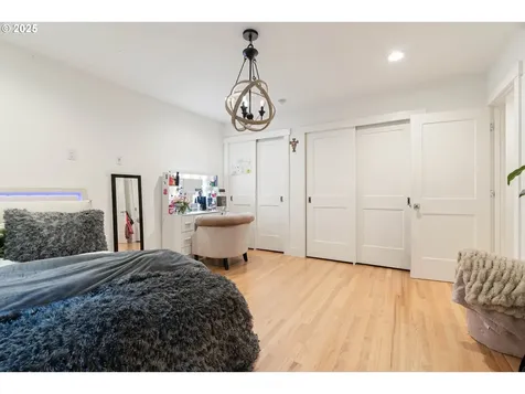 475 Iron Mountain Boulevard Lake Oswego OR 97034