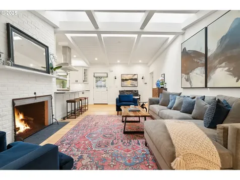 475 Iron Mountain Boulevard Lake Oswego OR 97034