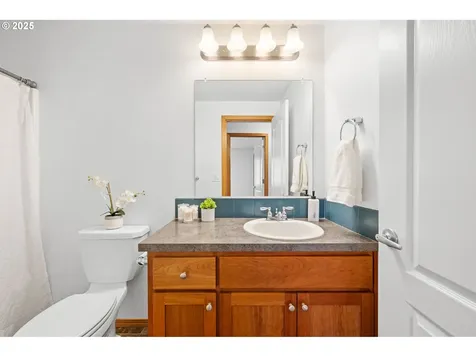 320 SW Jade Place Warrenton OR 97146