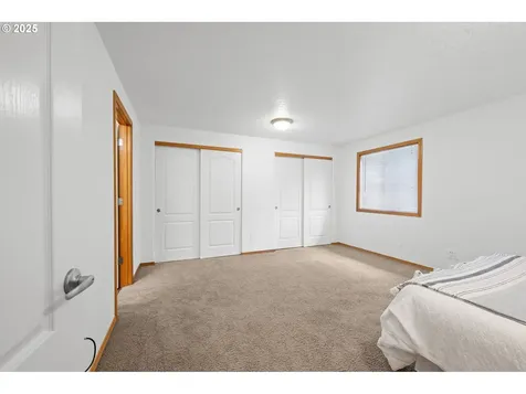320 SW Jade Place Warrenton OR 97146