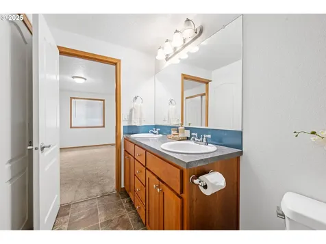 320 SW Jade Place Warrenton OR 97146