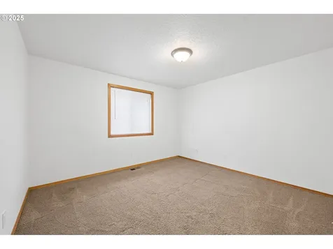320 SW Jade Place Warrenton OR 97146