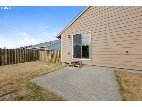 320 SW Jade Place Warrenton OR 97146