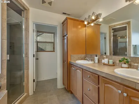 16337 Wittke Court Oregon City OR 97045