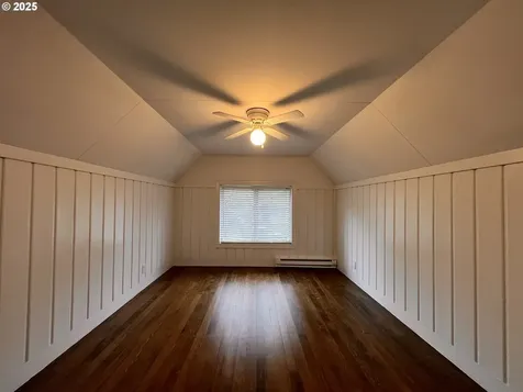 2014 E Street Vancouver WA 98663