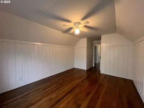2014 E Street Vancouver WA 98663