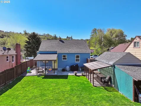 1417 E 13th Street The Dalles OR 97058