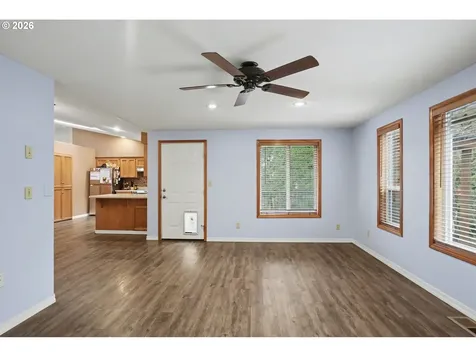 2030 Woodhaven Court NW Salem OR 97304