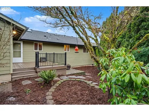 2030 Woodhaven Court NW Salem OR 97304