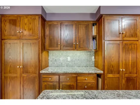 1930 SW Willow Parkway Gresham OR 97080