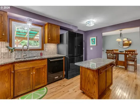 1930 SW Willow Parkway Gresham OR 97080