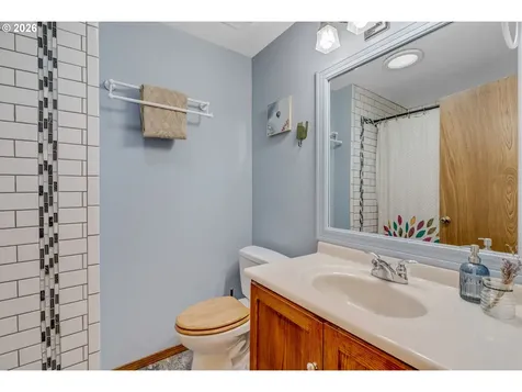 1930 SW Willow Parkway Gresham OR 97080