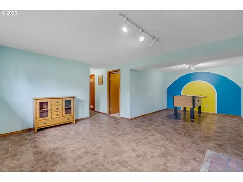 1930 SW Willow Parkway Gresham OR 97080