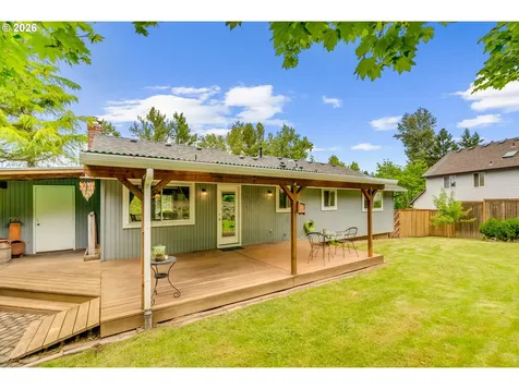 1930 SW Willow Parkway Gresham OR 97080