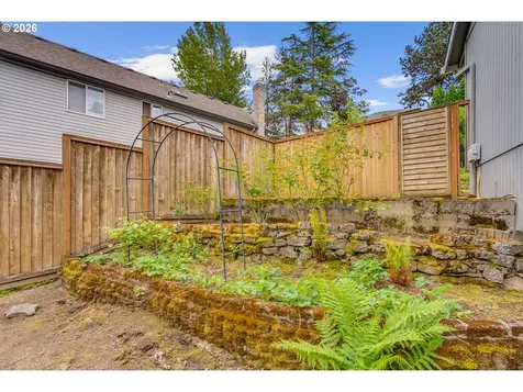 1930 SW Willow Parkway Gresham OR 97080