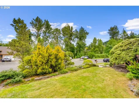 1930 SW Willow Parkway Gresham OR 97080