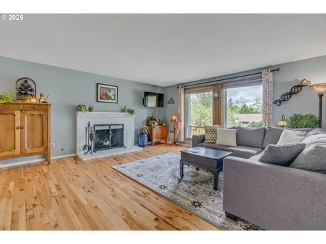 1930 SW Willow Parkway Gresham OR 97080