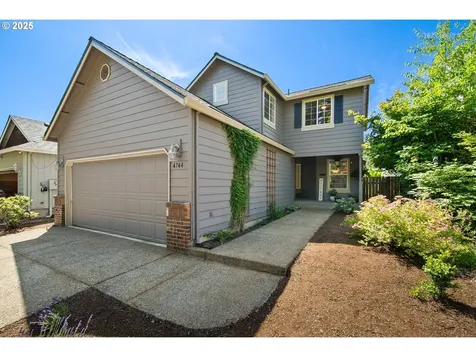 4744 SE Maxwell Street Hillsboro OR 97123
