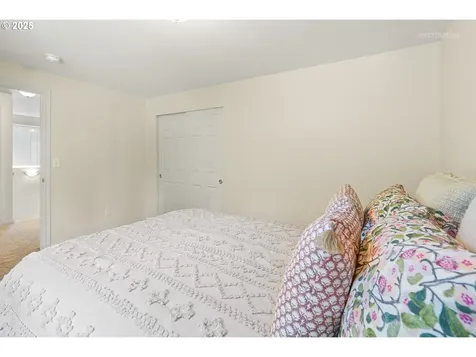 4744 SE Maxwell Street Hillsboro OR 97123