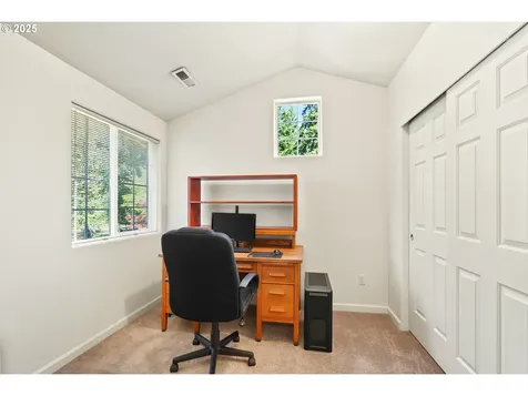 4744 SE Maxwell Street Hillsboro OR 97123