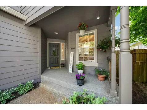 4744 SE Maxwell Street Hillsboro OR 97123