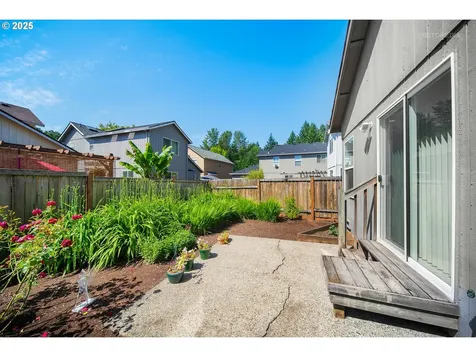 4744 SE Maxwell Street Hillsboro OR 97123