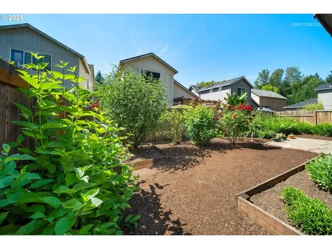4744 SE Maxwell Street Hillsboro OR 97123