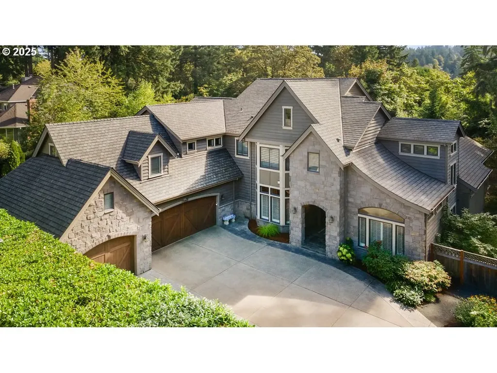 15948 Twin Fir Road Lake Oswego OR 97035