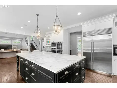 15948 Twin Fir Road Lake Oswego OR 97035