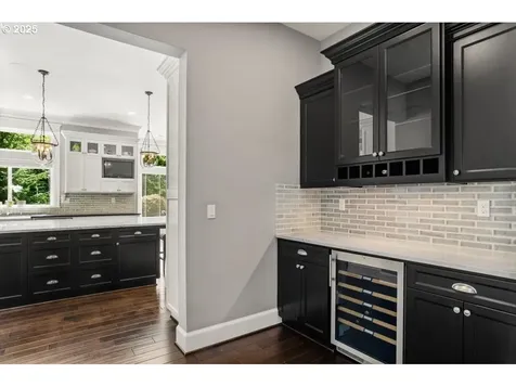 15948 Twin Fir Road Lake Oswego OR 97035