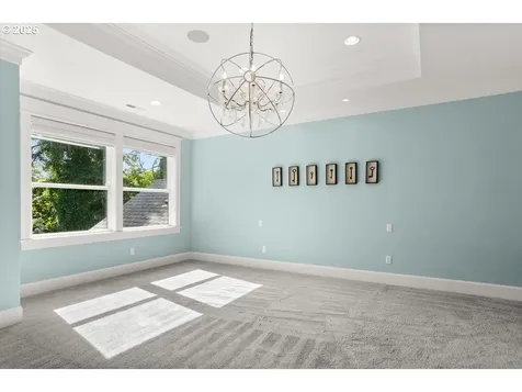 15948 Twin Fir Road Lake Oswego OR 97035