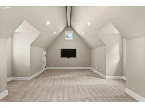 15948 Twin Fir Road Lake Oswego OR 97035